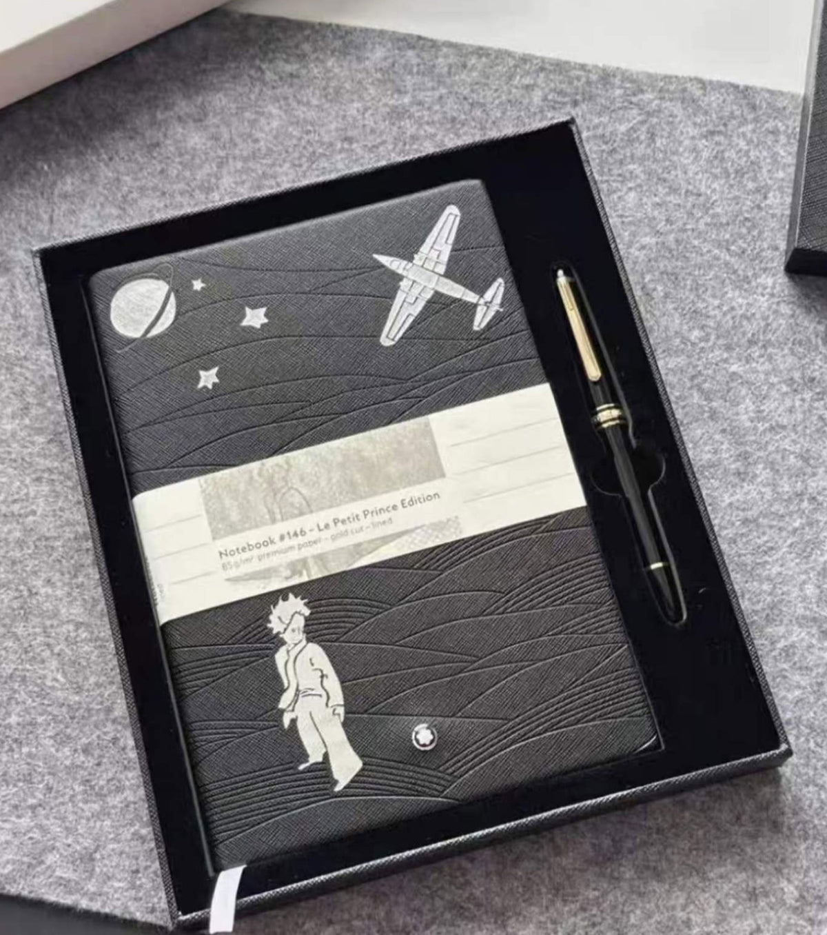 Комплект тефтер и химикалка