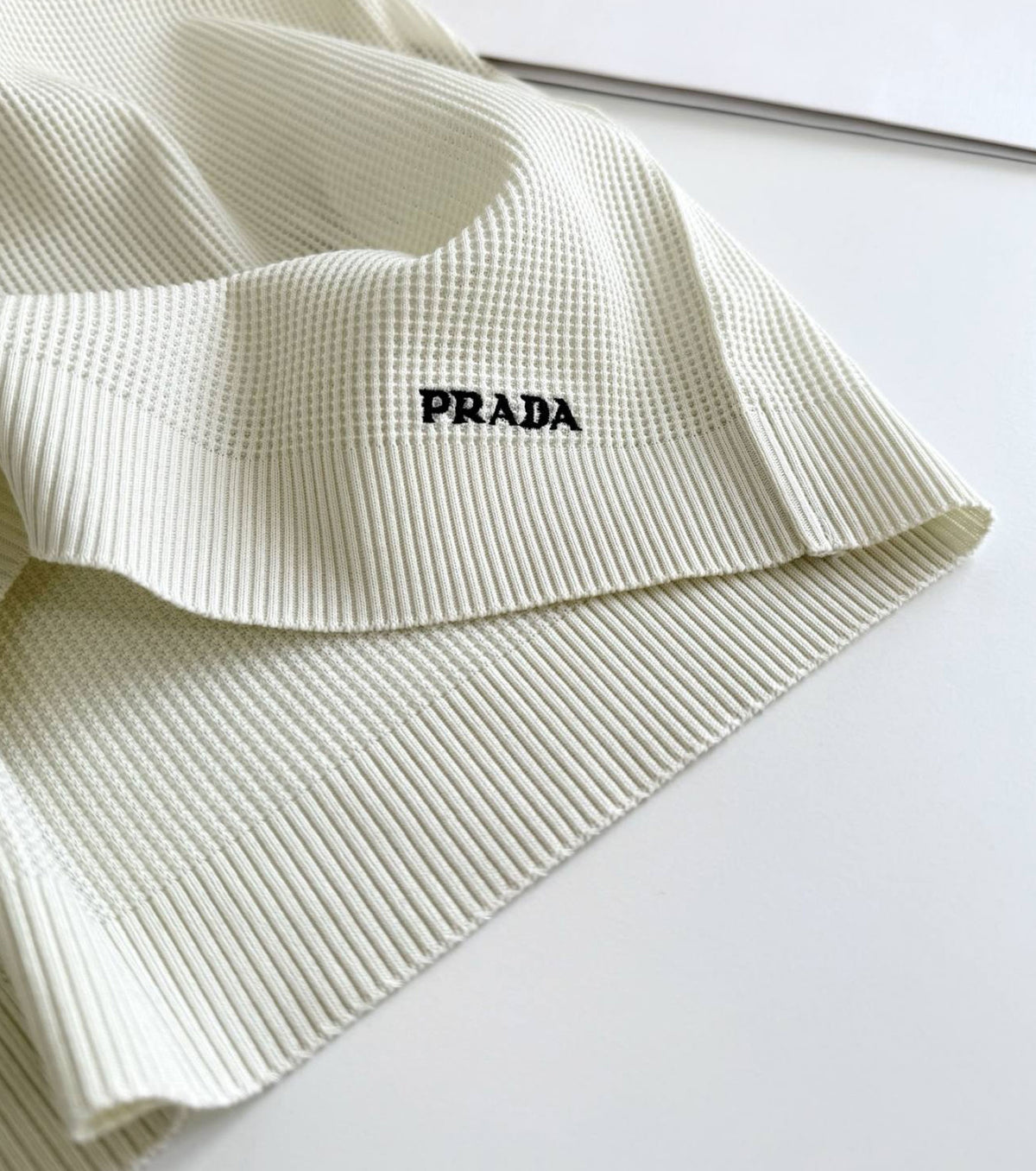 Fine-Knitted Polo T-shirt