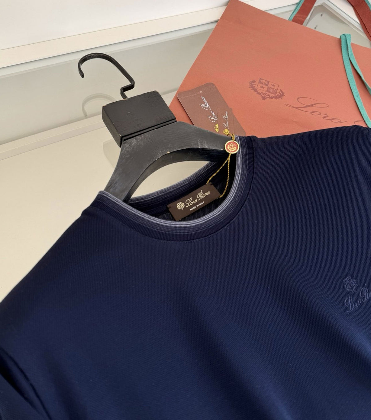 Men Fine-Knitted T-shirt