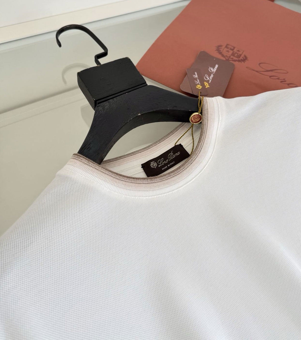 Men Fine-Knitted T-shirt