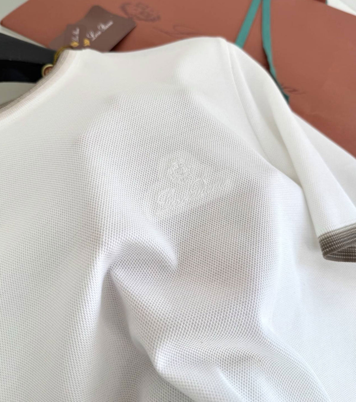 Men Fine-Knitted T-shirt