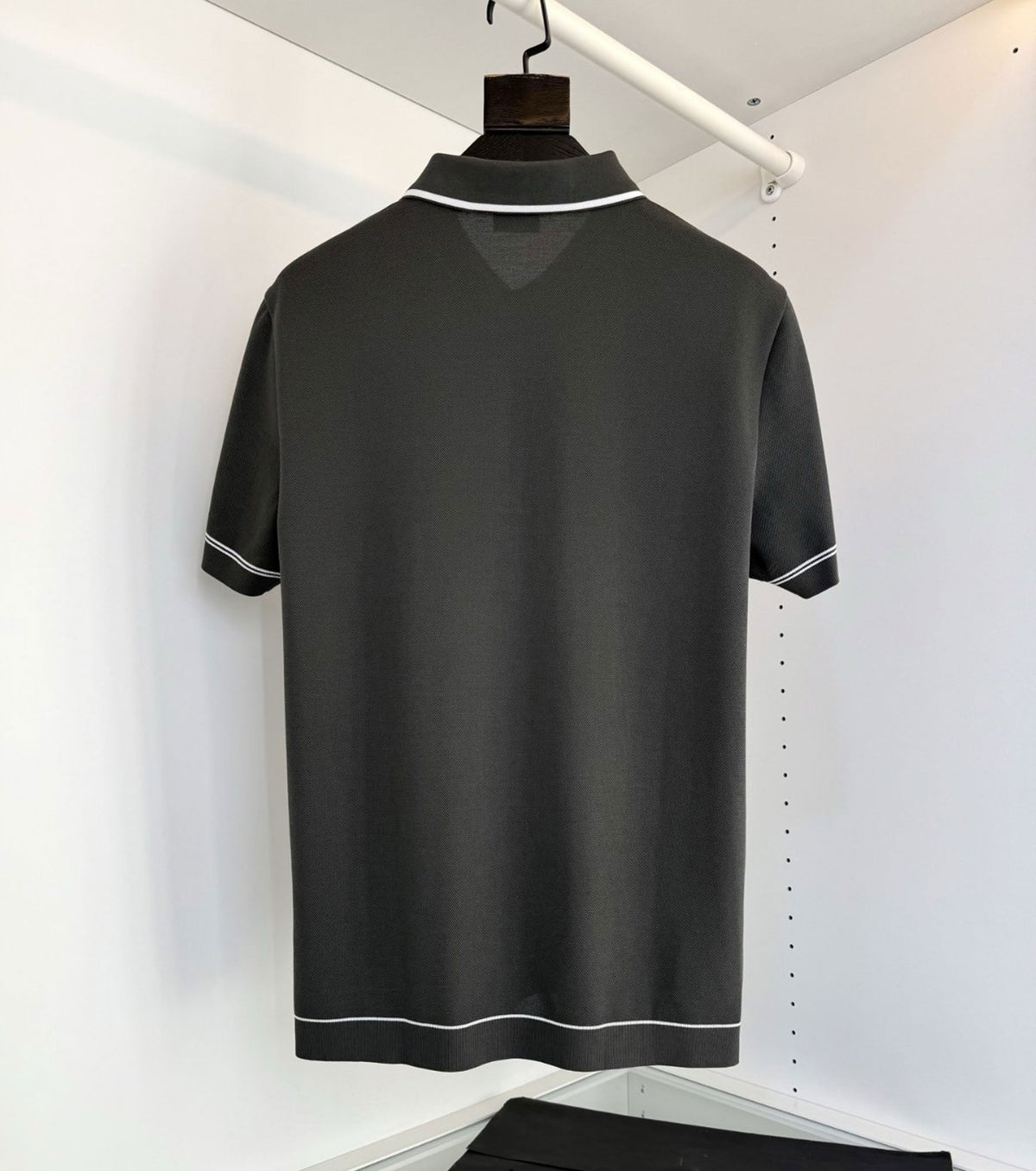 Fine-Knitted Polo T-shirt