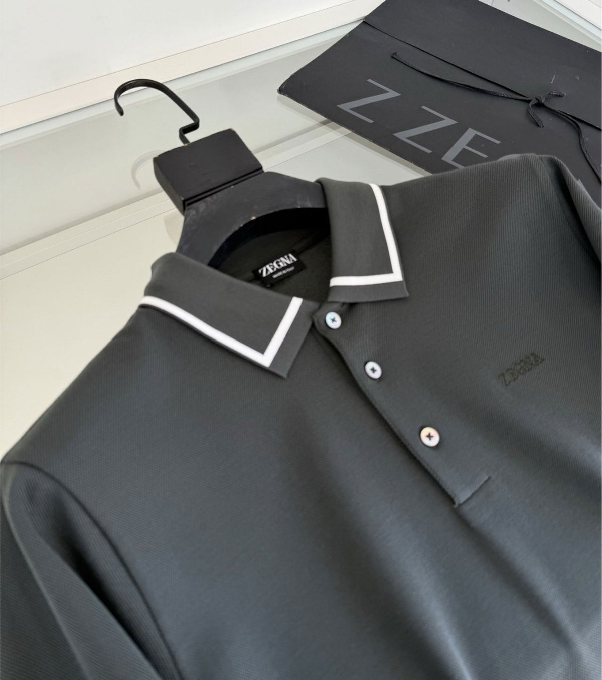 Fine-Knitted Polo T-shirt