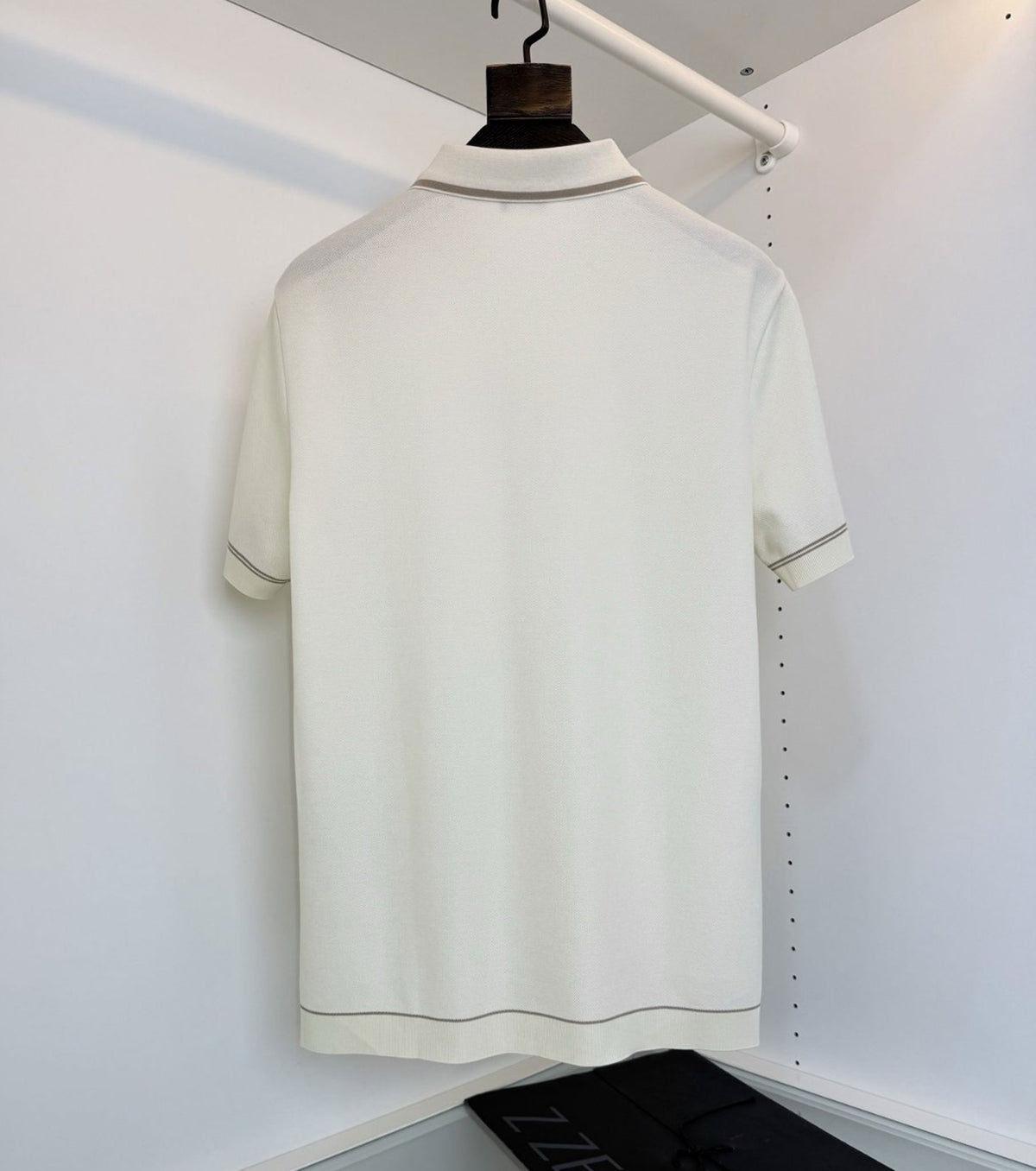 Fine-Knitted Polo T-shirt