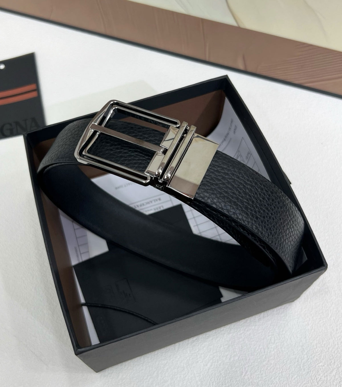 Reversible leather belt
