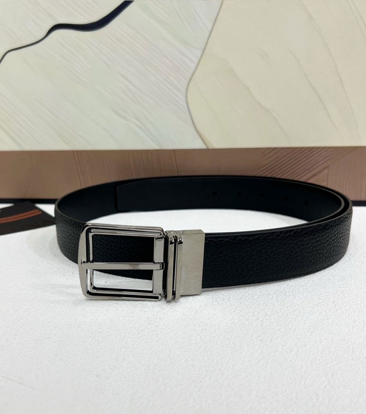 Reversible leather belt