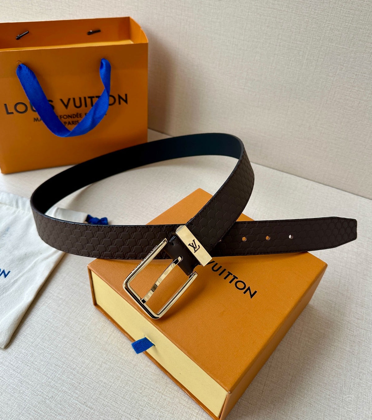 Pont Neuf Belt