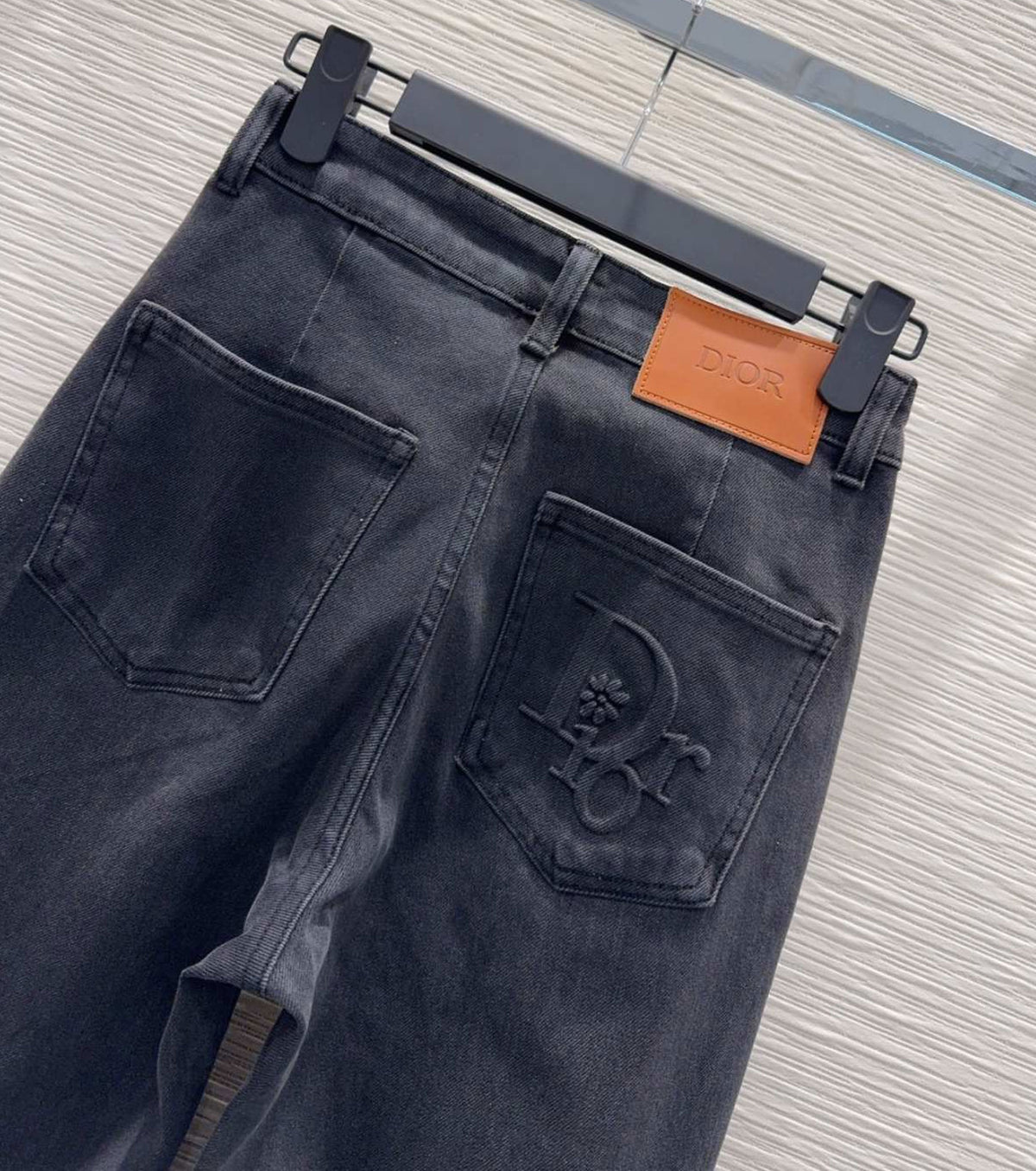 Дамски дънки