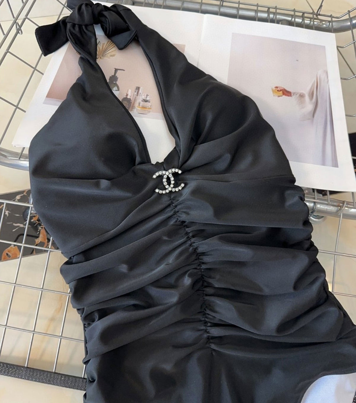 БАНСКИ КОСТЮМ