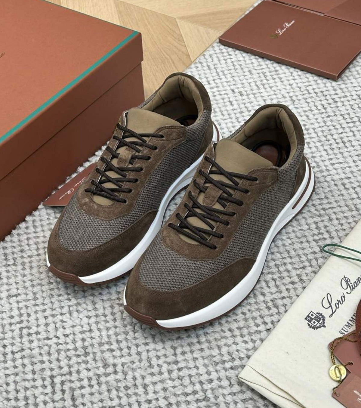 Кожени маратонки