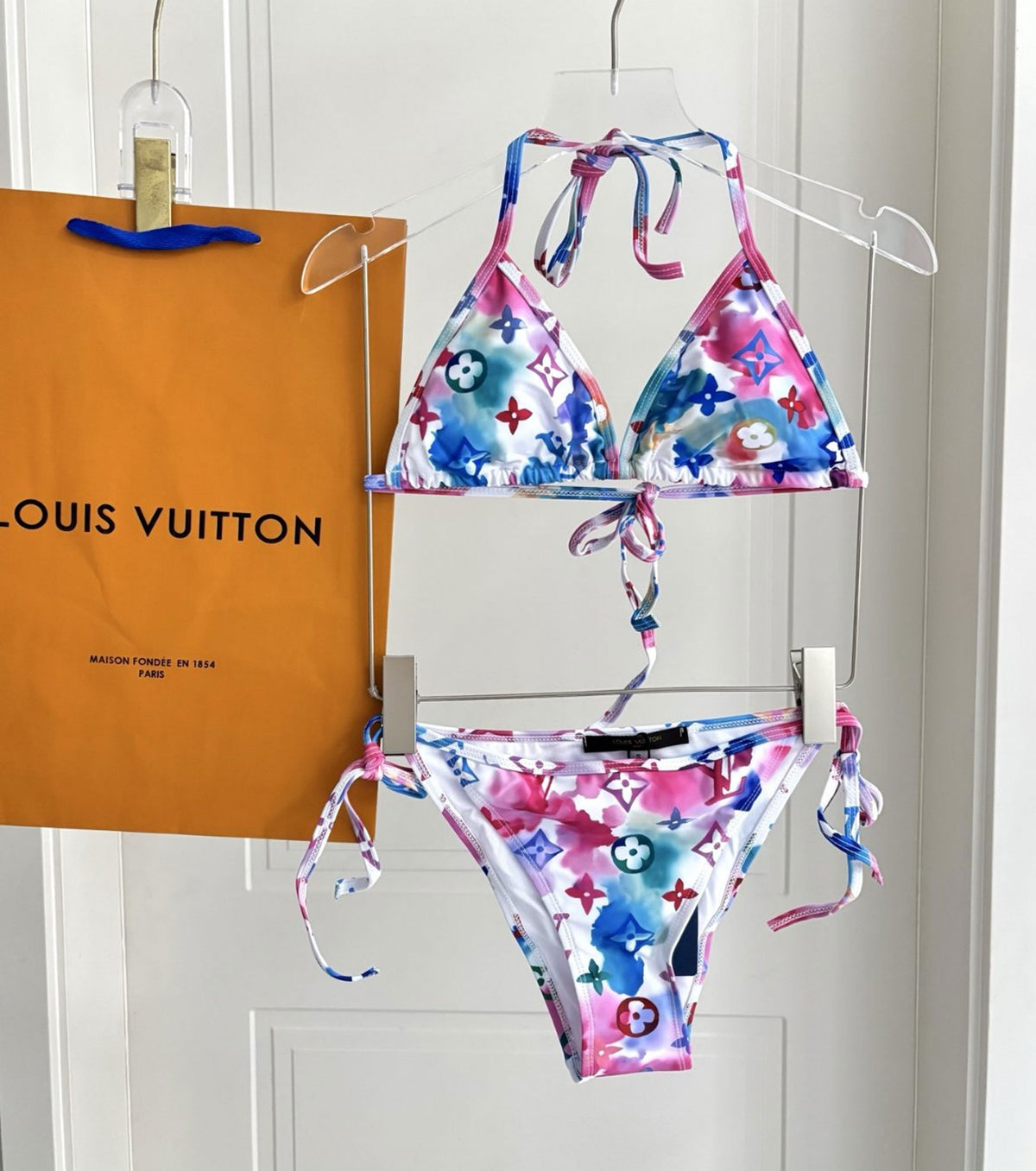 Бански от две части