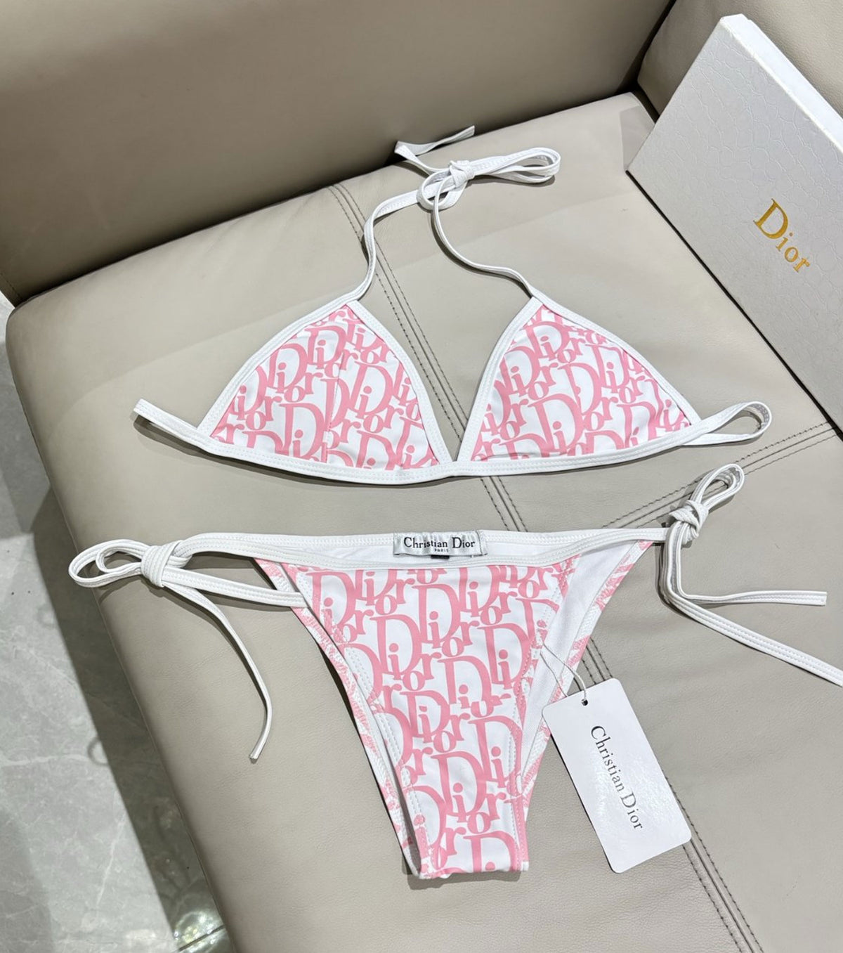 Бански от две части