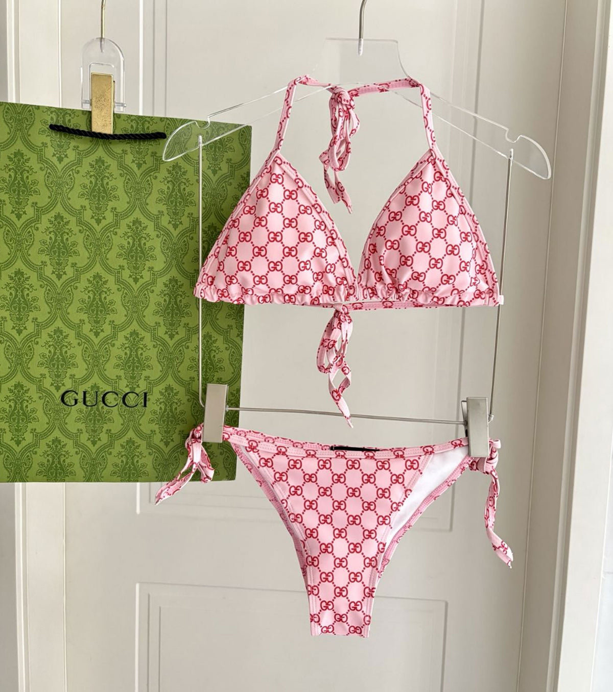 Бански от две части