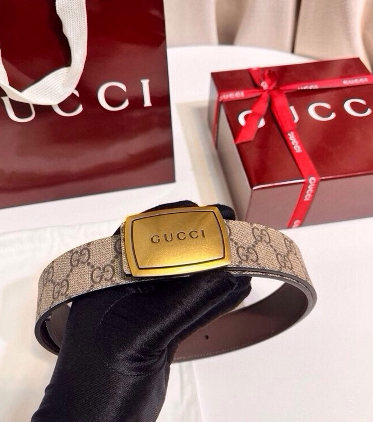 Двулицев колан с паладиева катарама