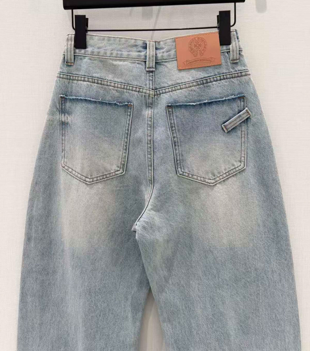 Дамски дънки