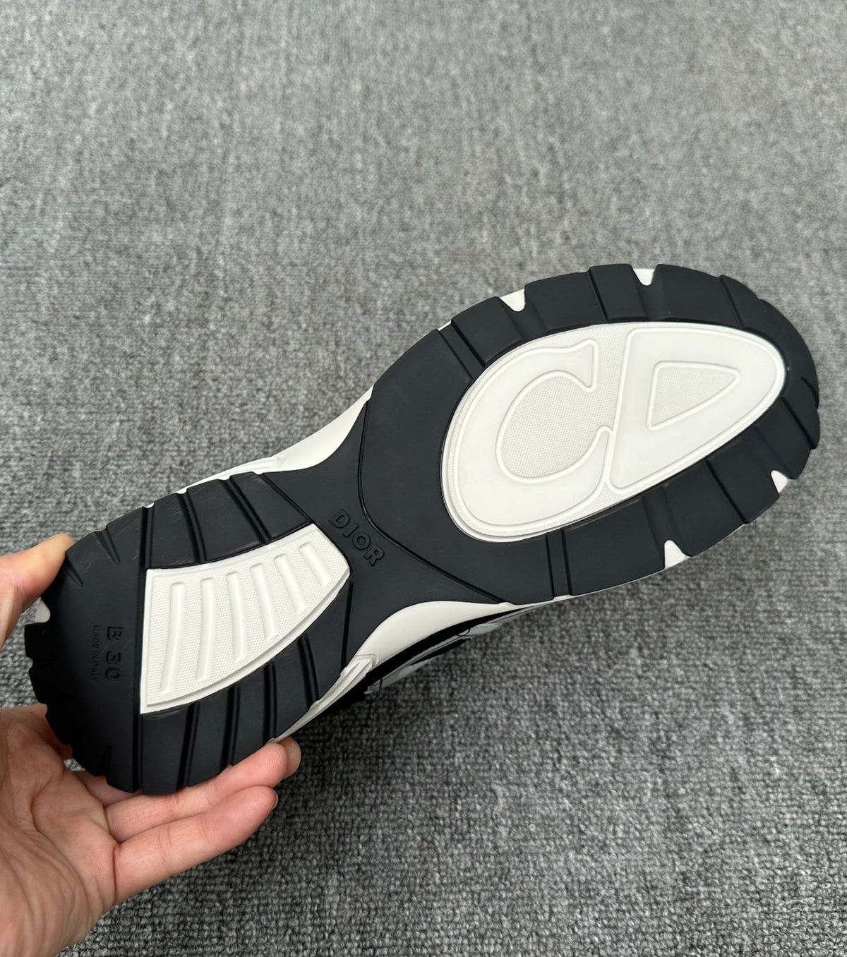 B30 Countdown Sneaker