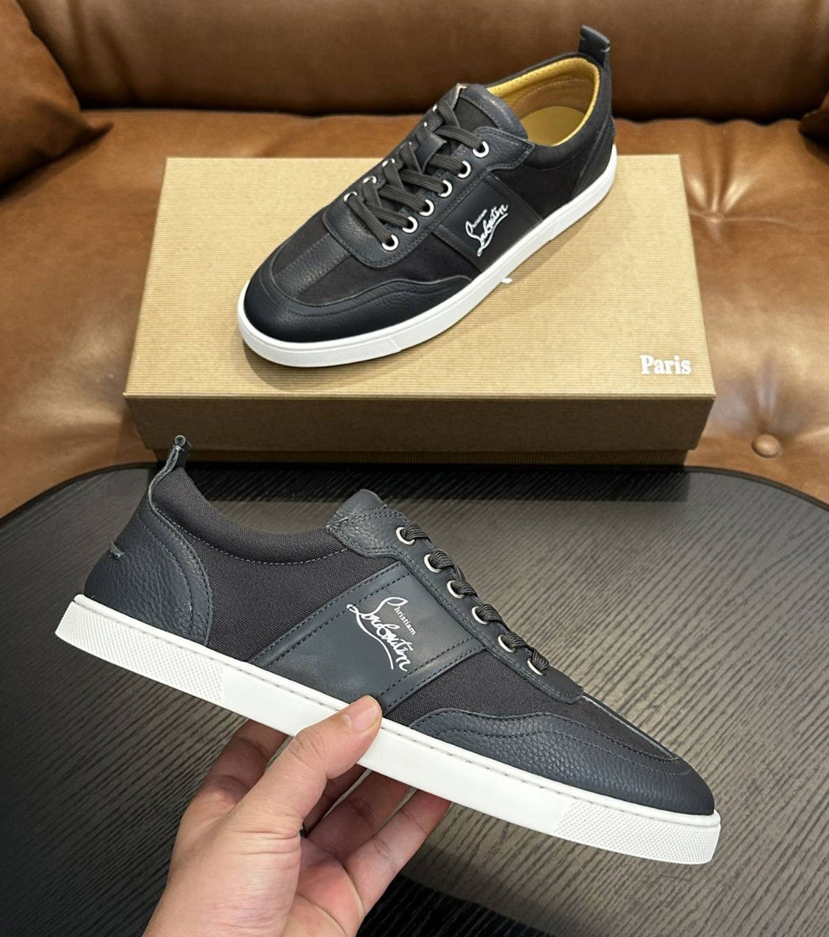 Leather sneakers