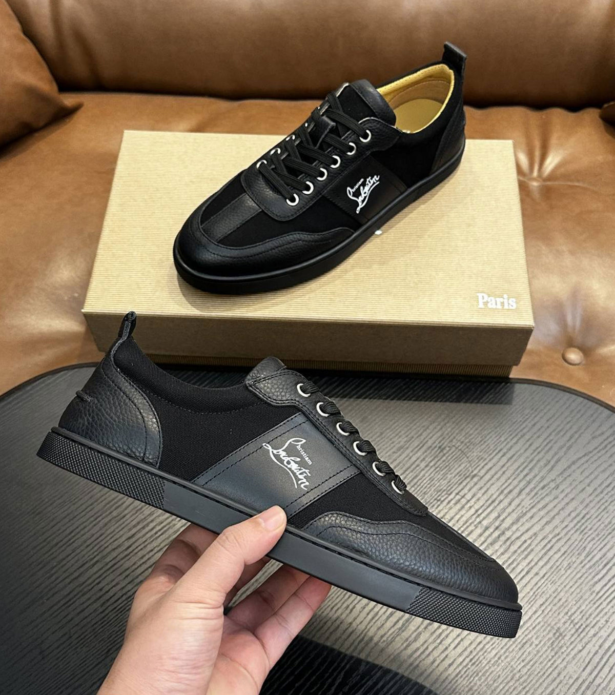 Leather sneakers