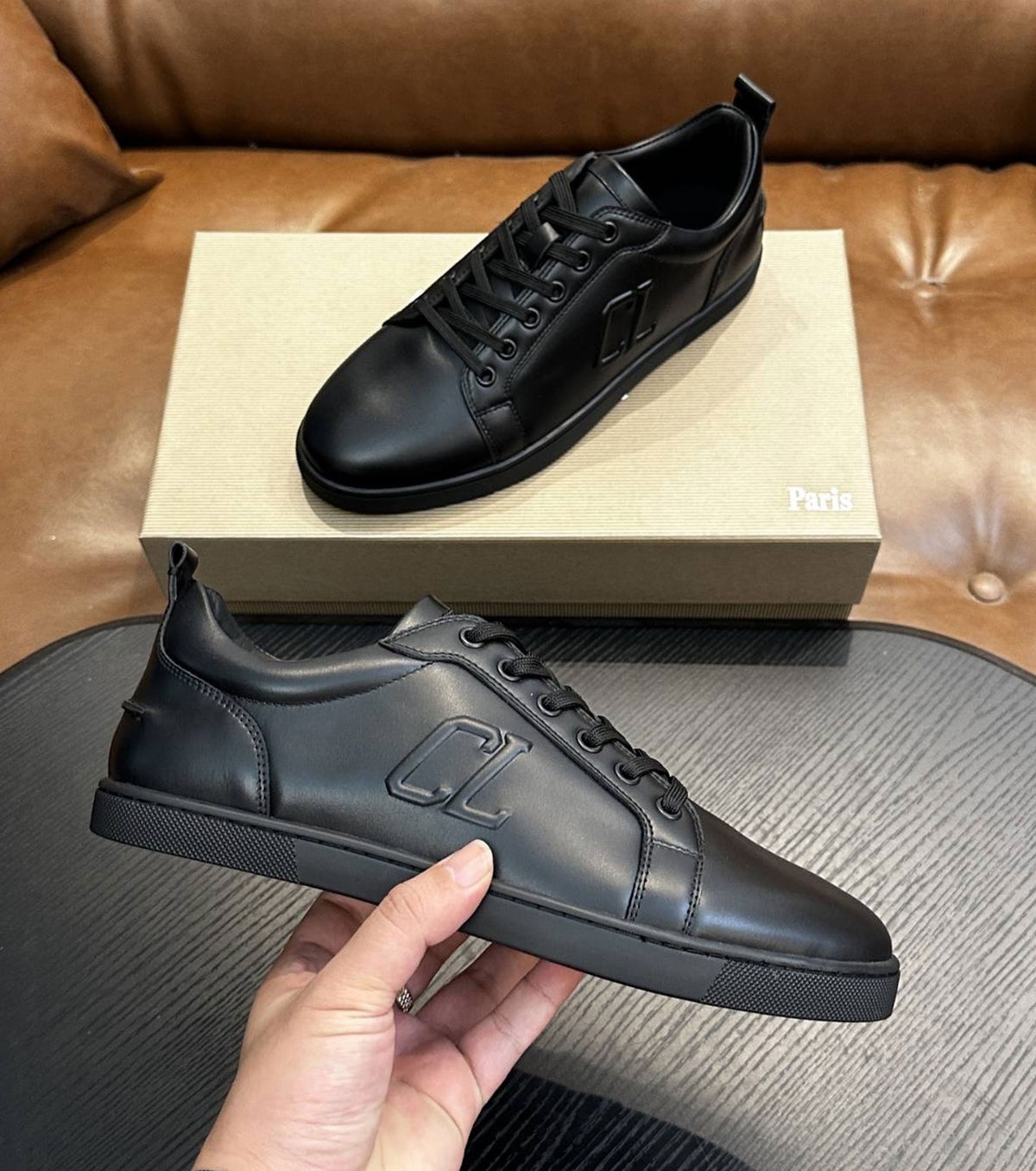 Leather sneakers