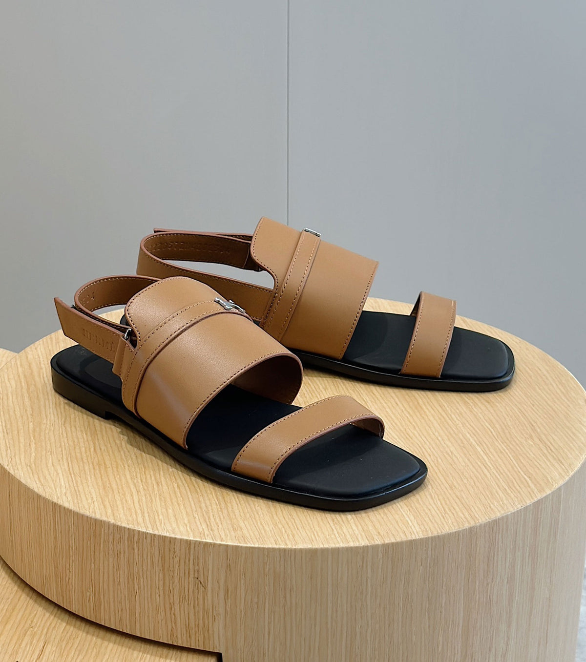 Giacomo sandal
