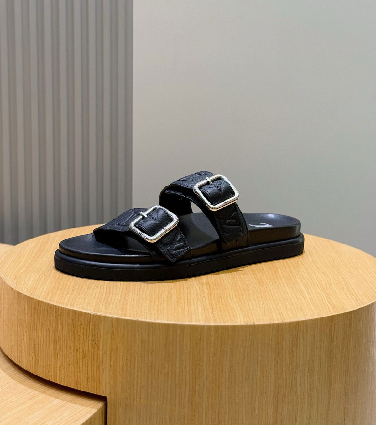 Venice Mule