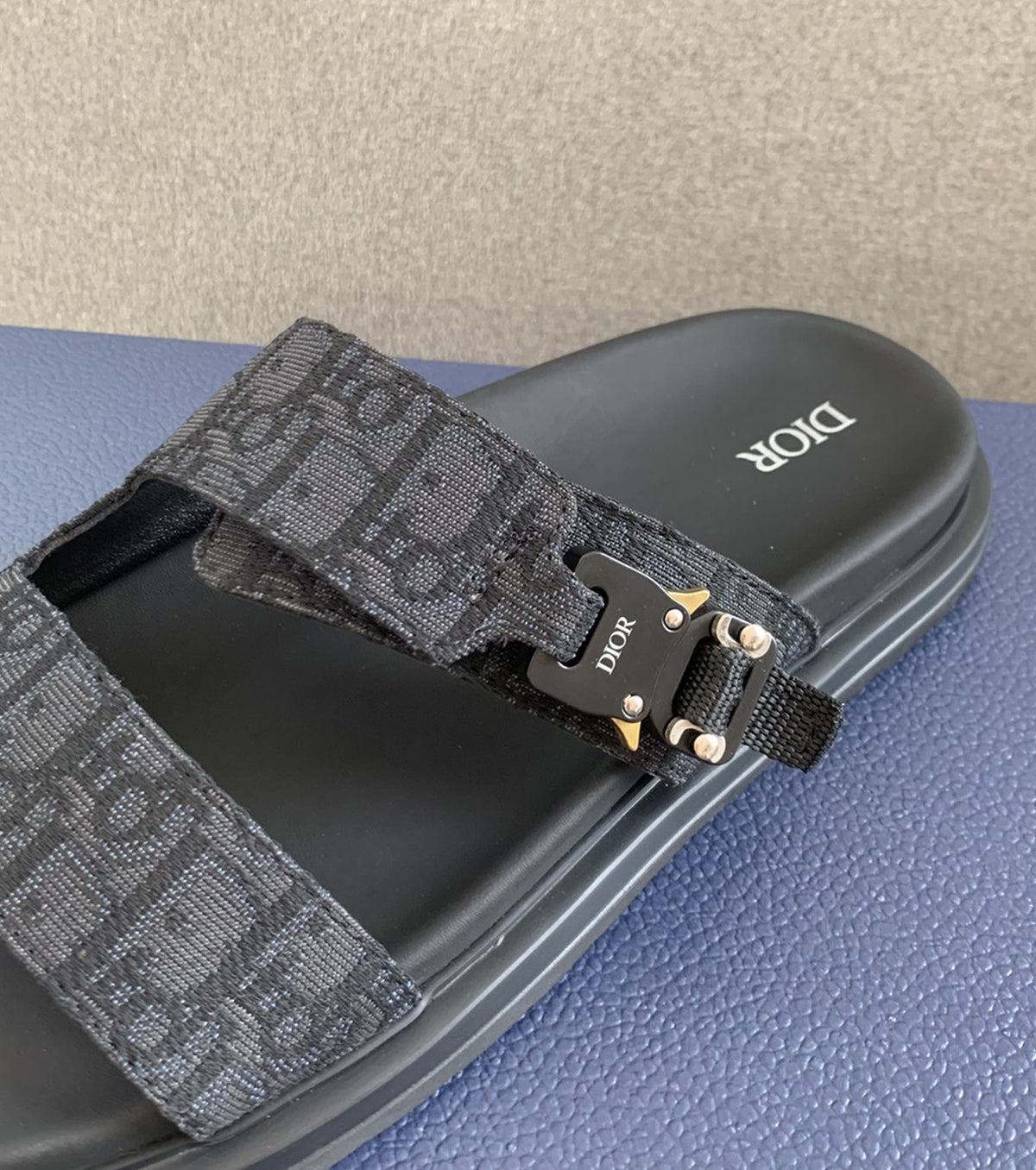 Aqua Sandal