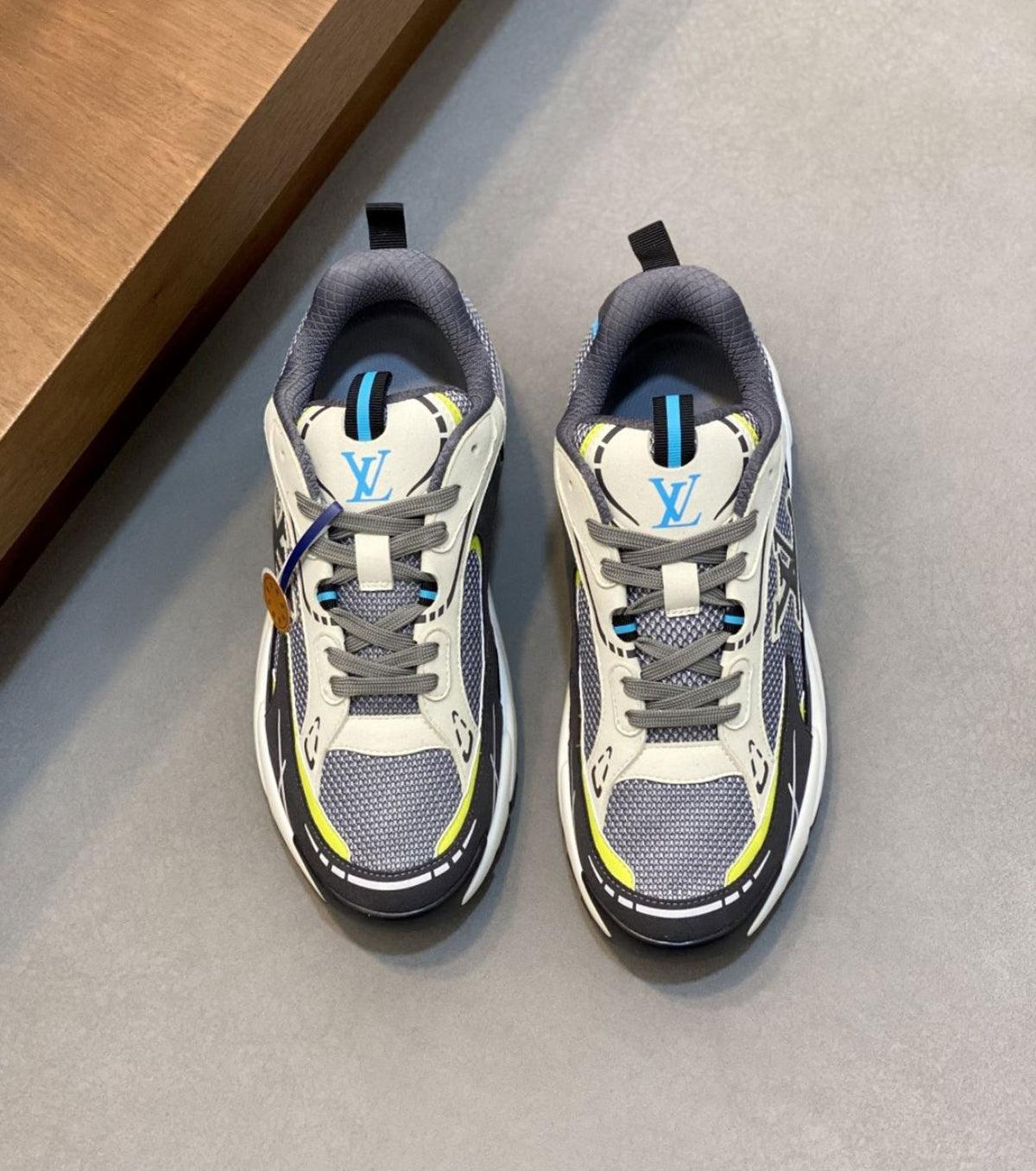 LV Runner Tatic Sneaker