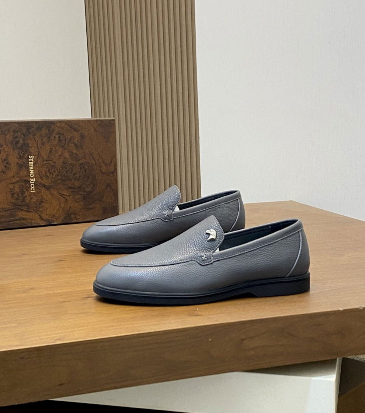Leather loafer