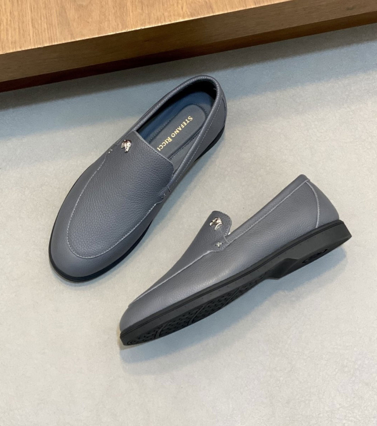 Leather loafer