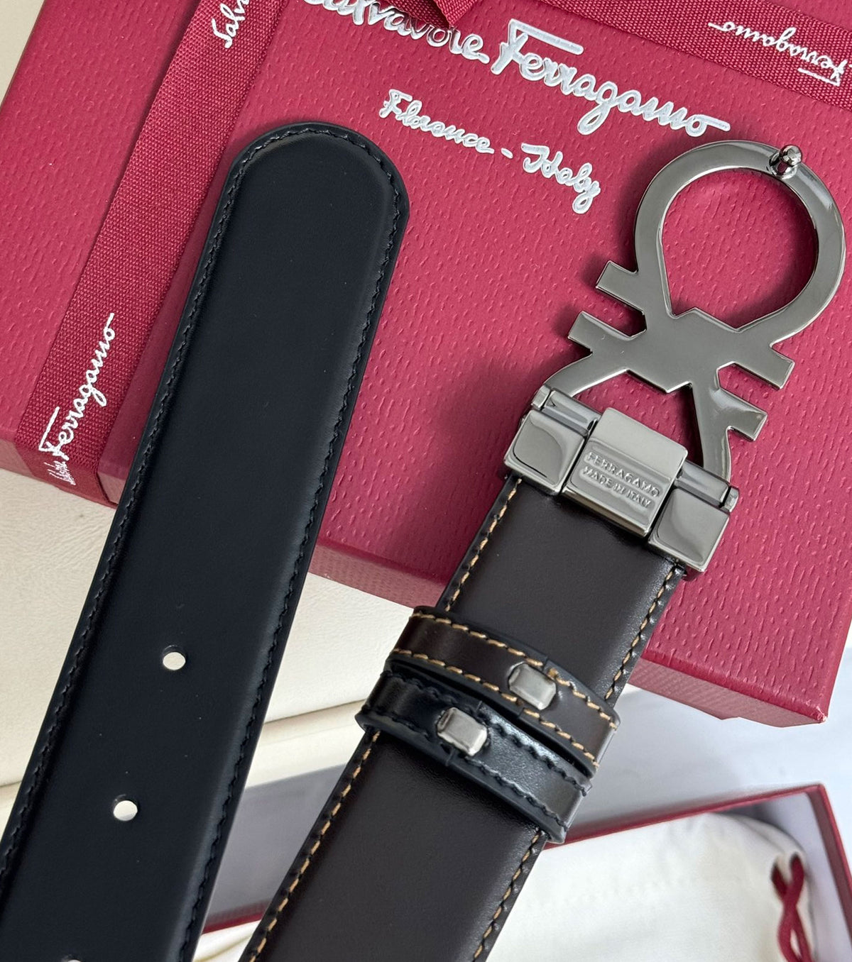 Reversible leather Belt