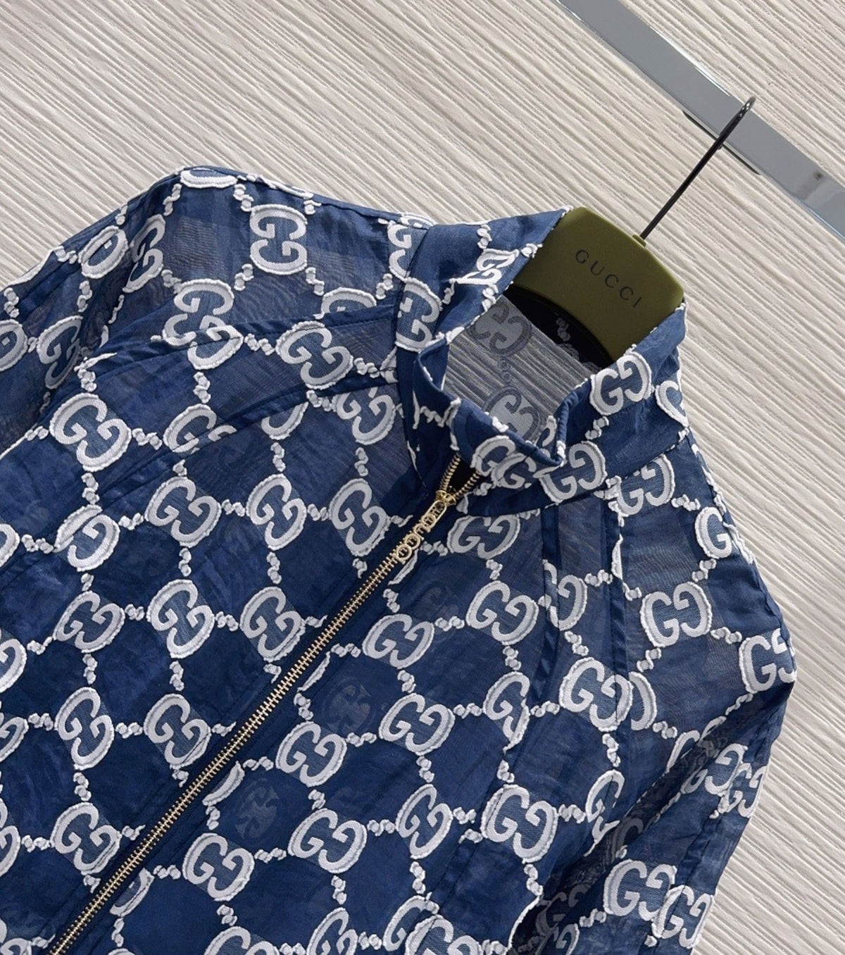 Light jacket