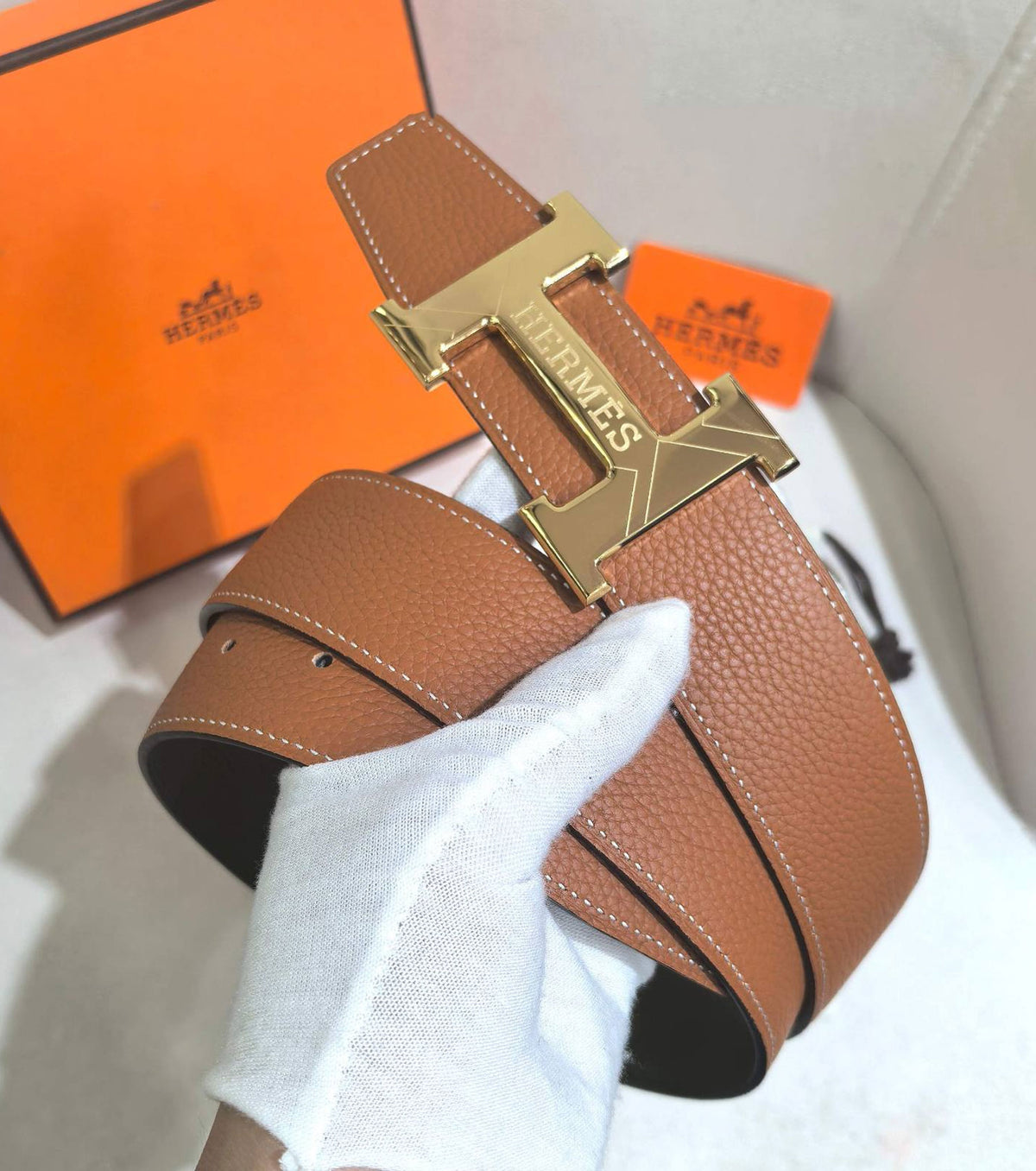 Reversible leather belt