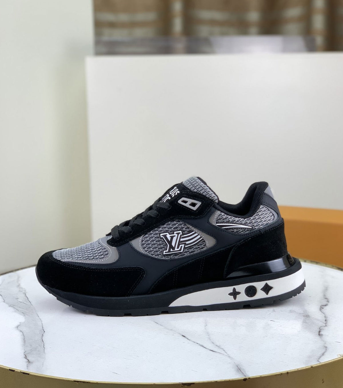 Men sneakers