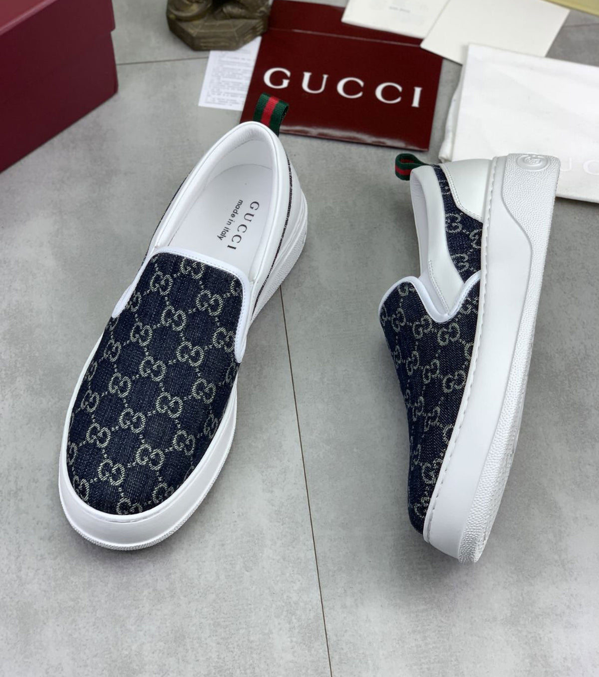 Slip-on Sneakers