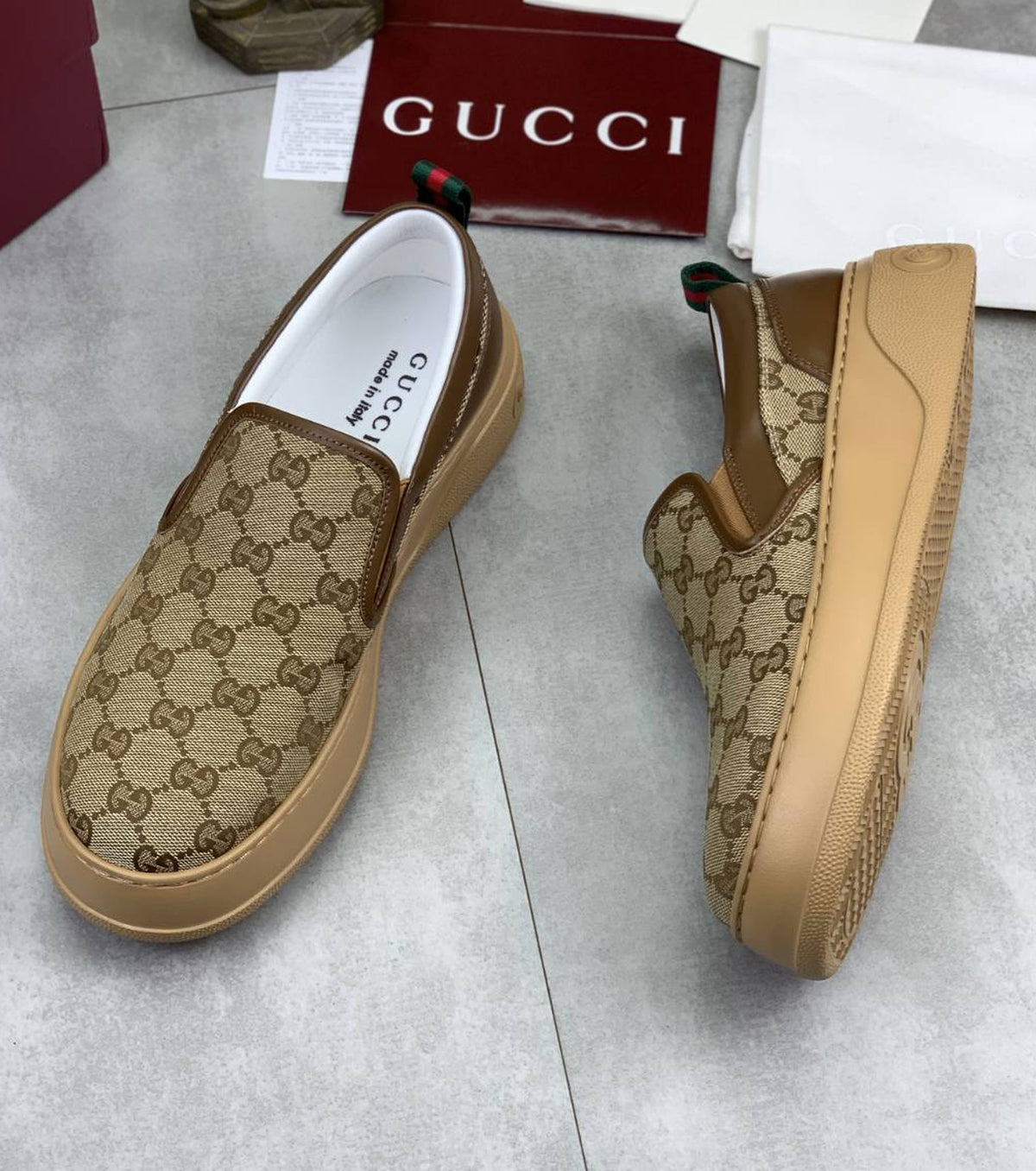 Slip-on Sneakers