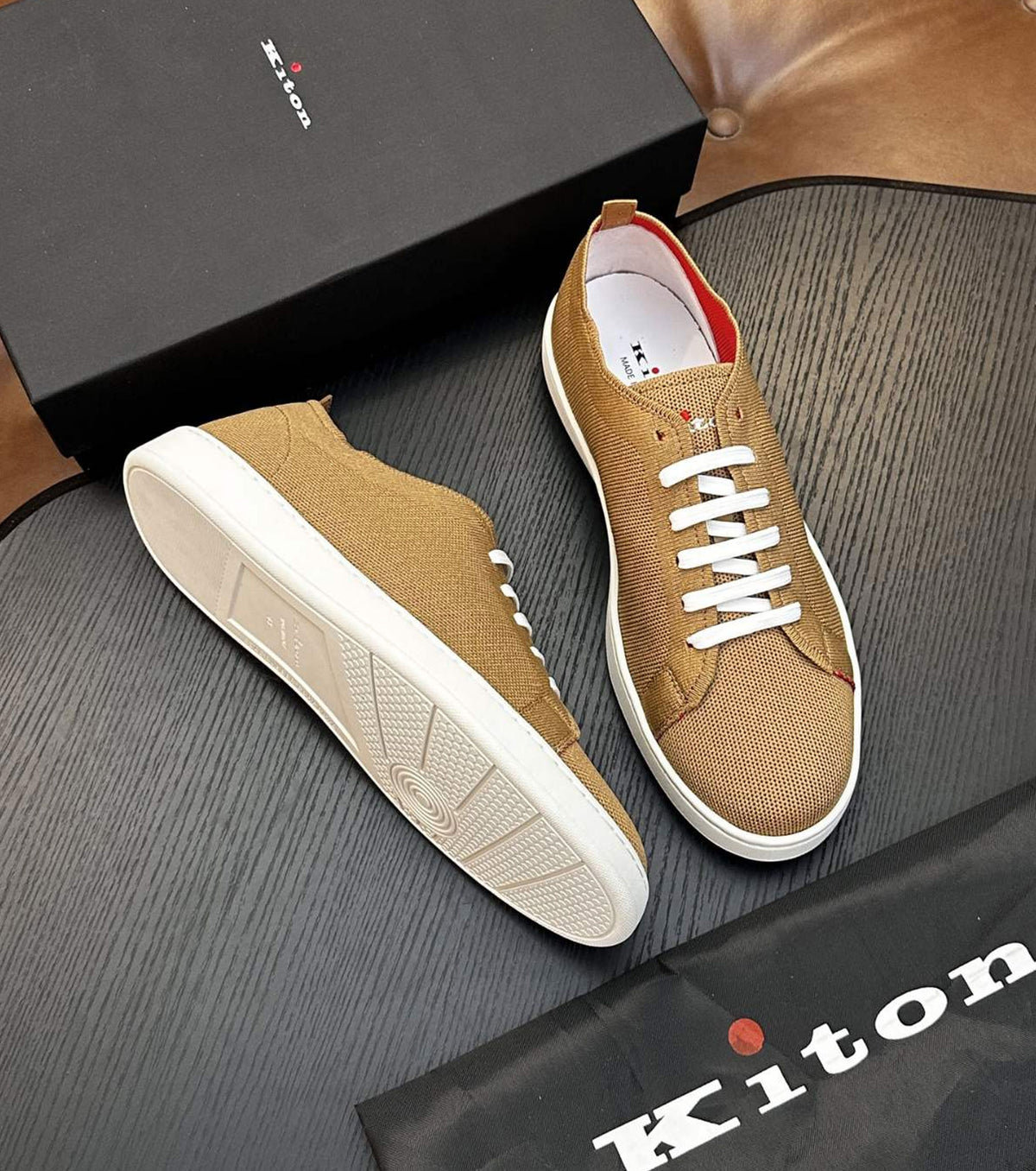 Men sneakers