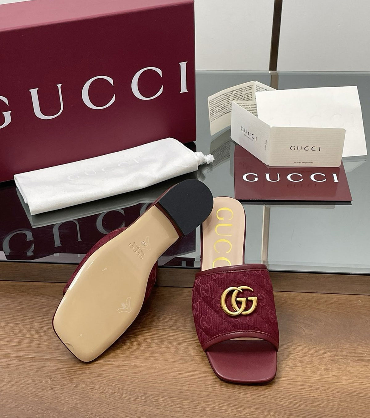 GG matelassé canvas flat sandals