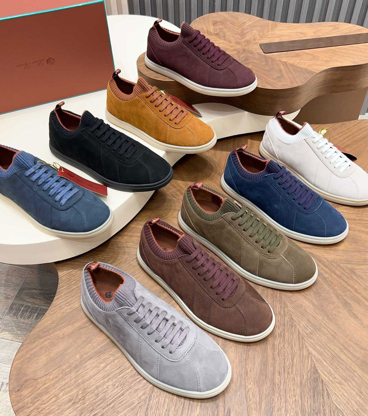 Soho Walk Sneakers