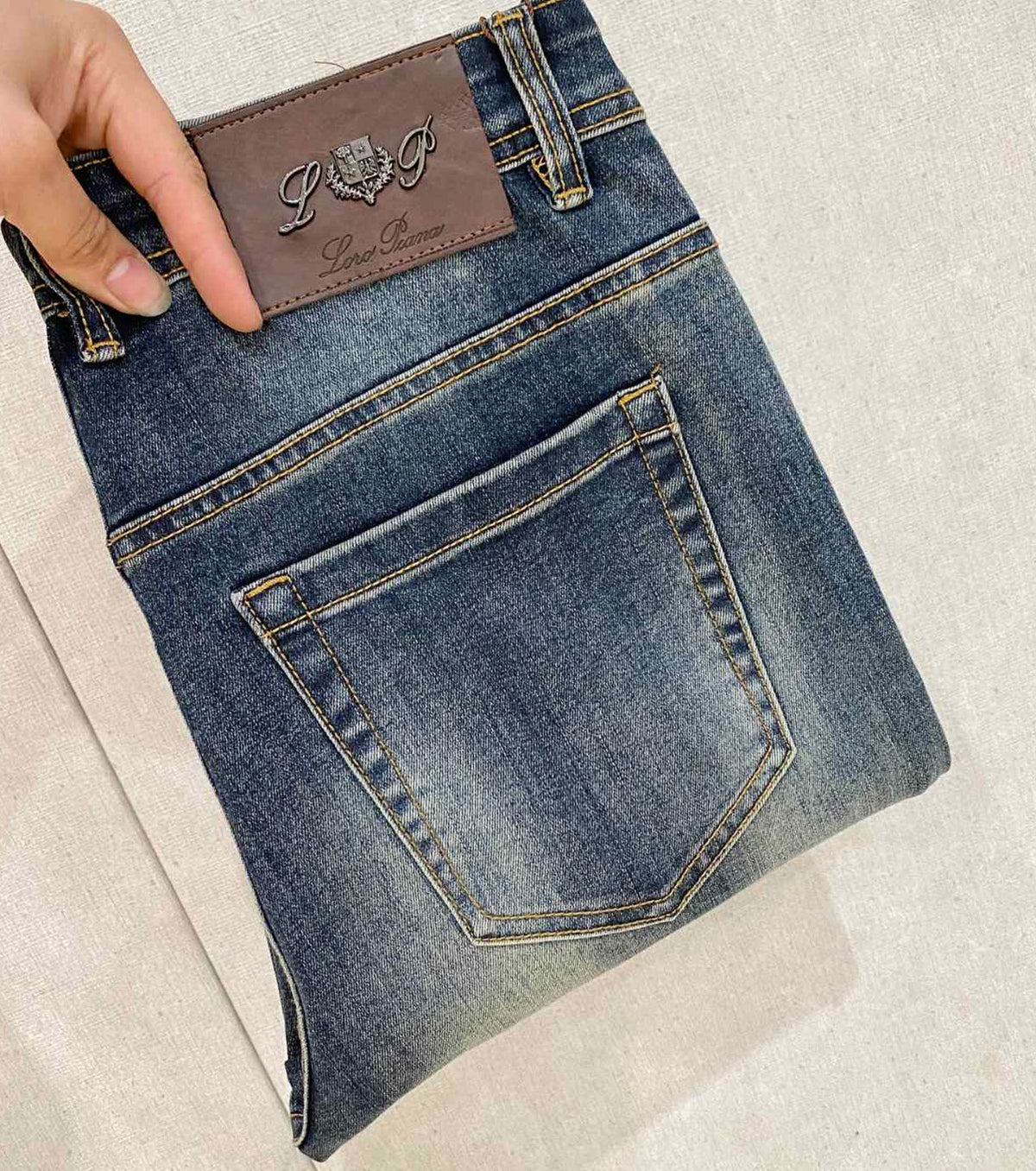 Men jeans