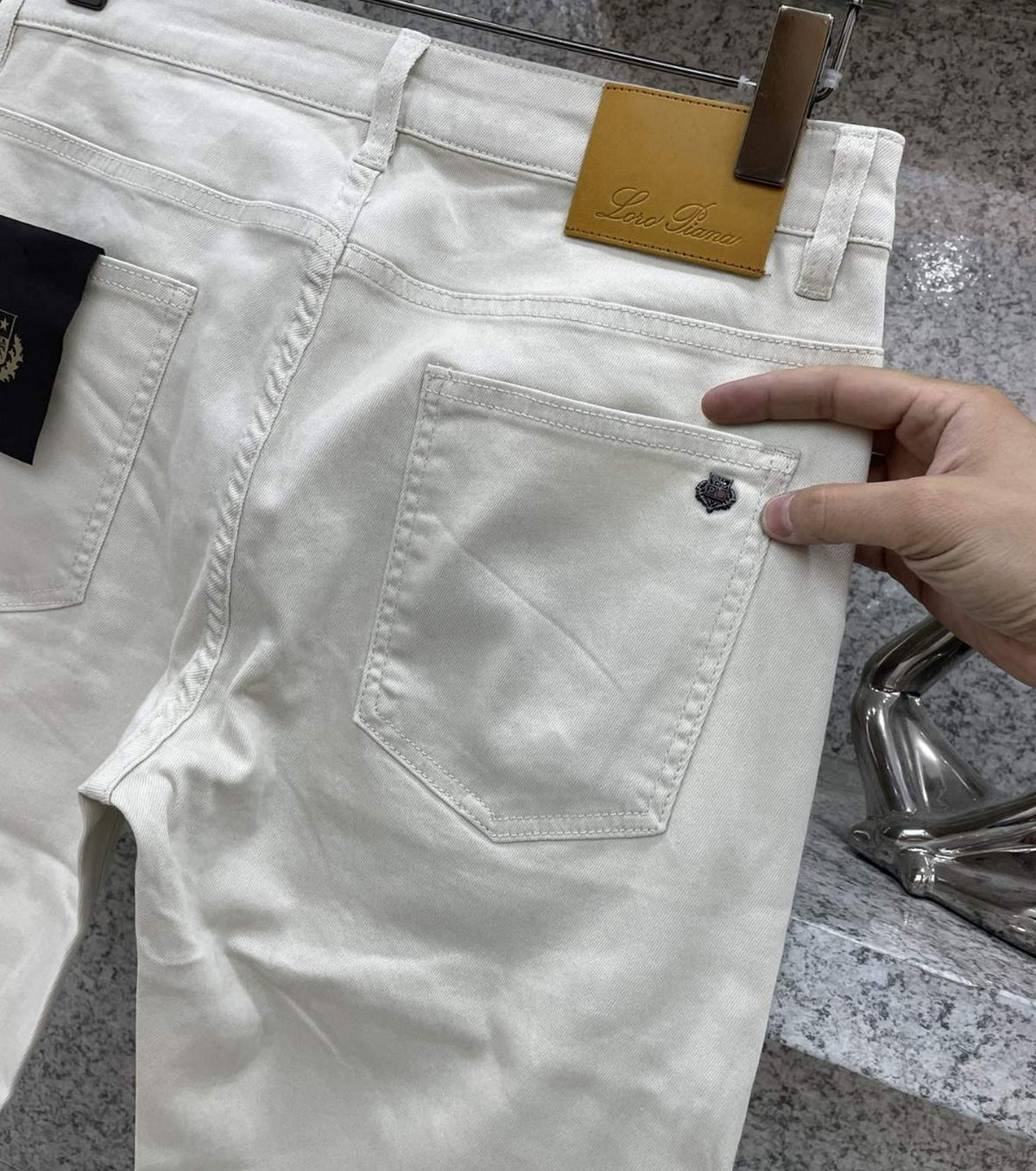 Men jeans
