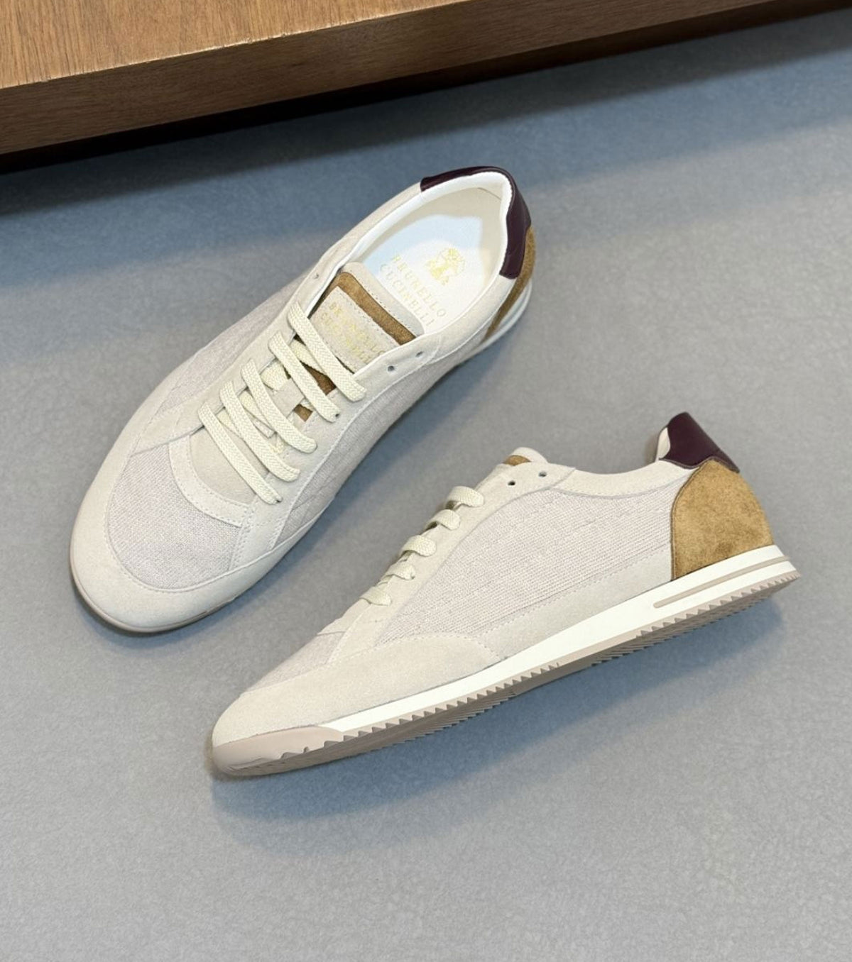 Men sneakers