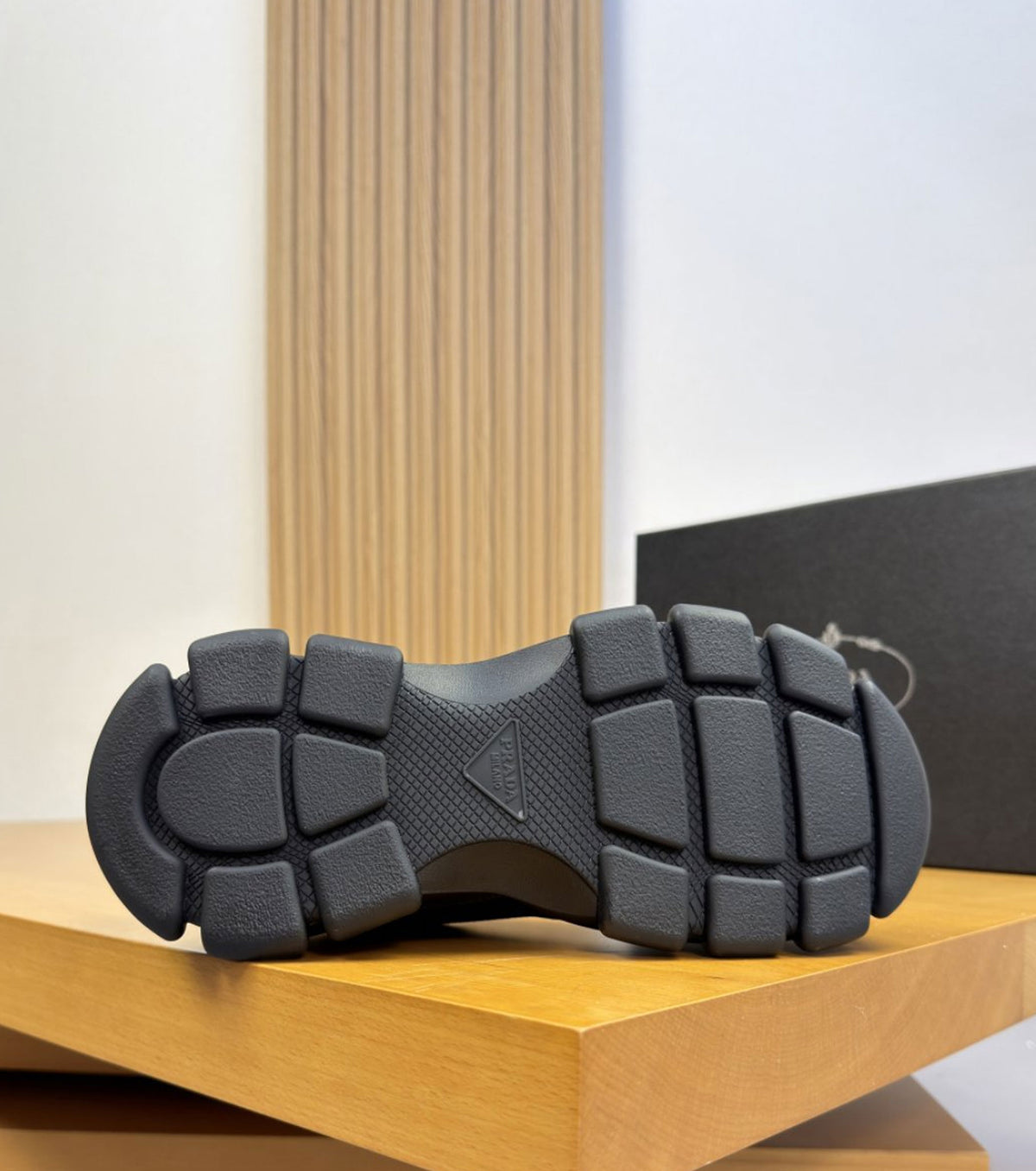 Men sneakers