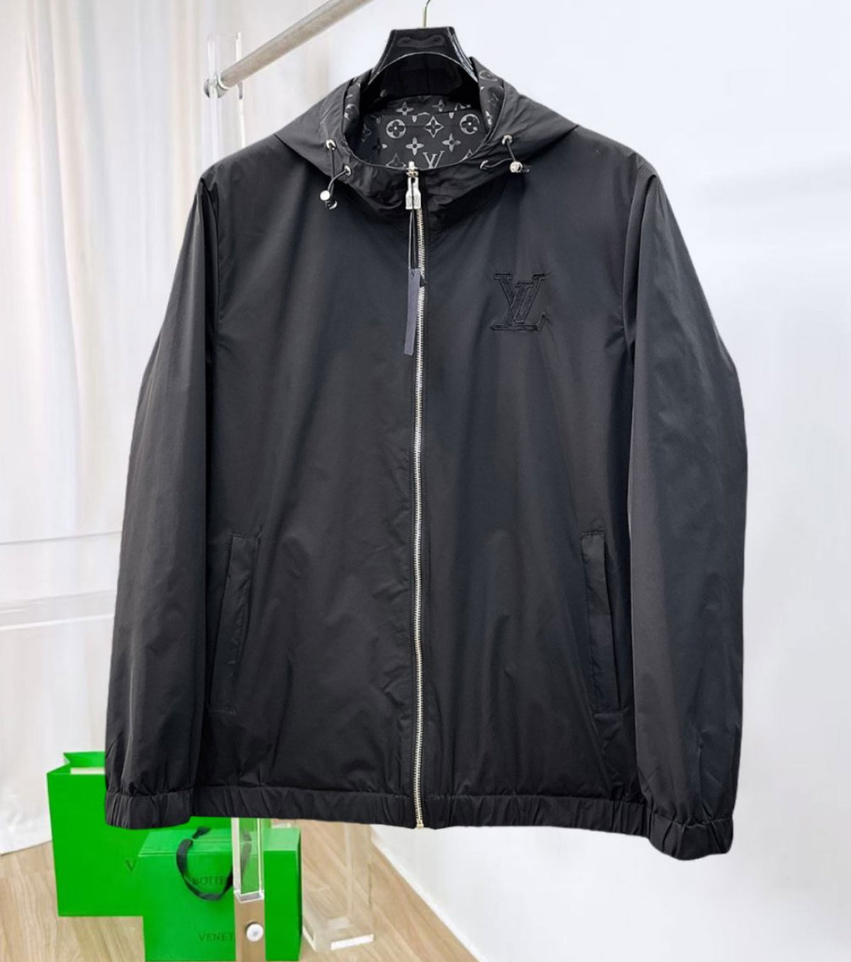 Reversible Light Jacket
