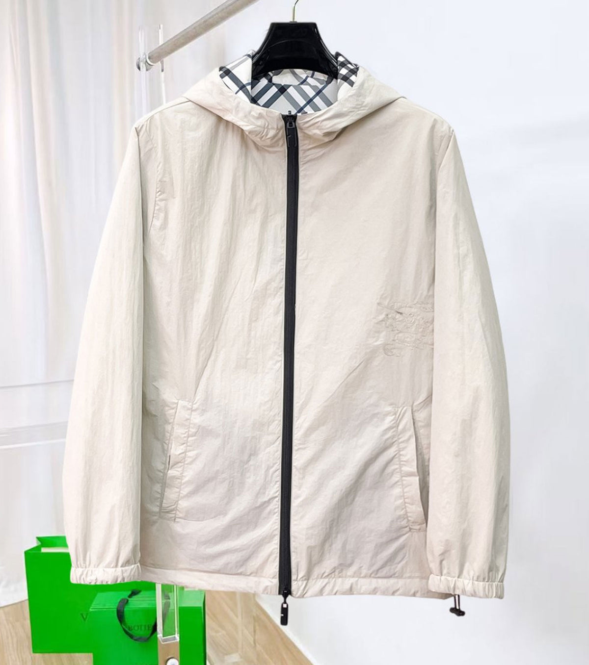 Reversible Light Jacket