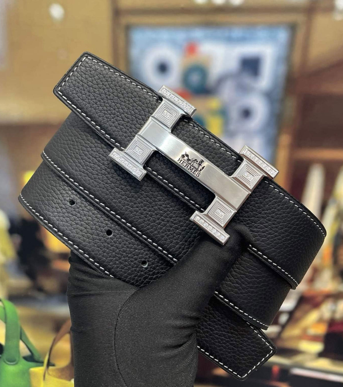 Reversible leather belt