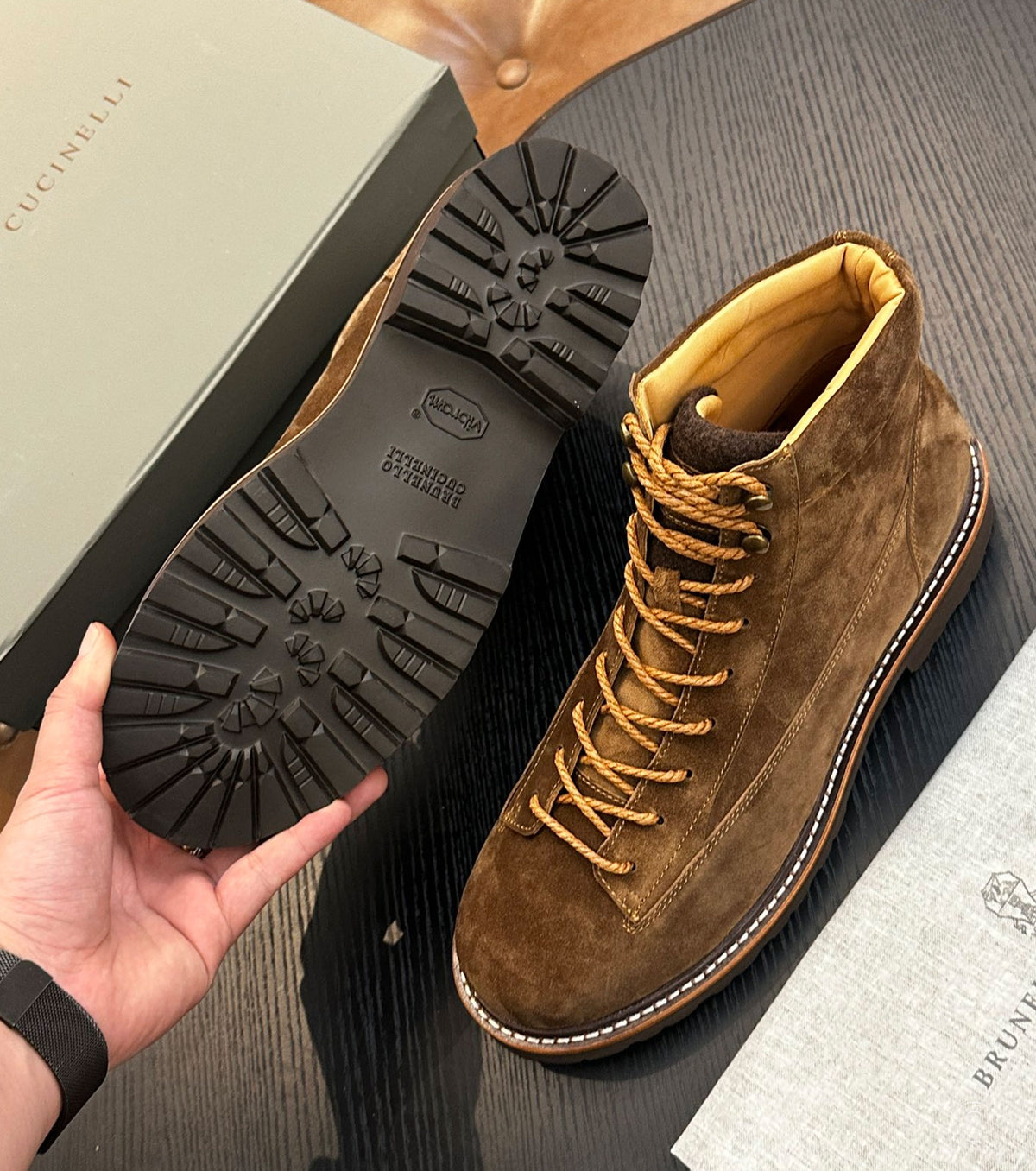 Suede urban outdoor boots