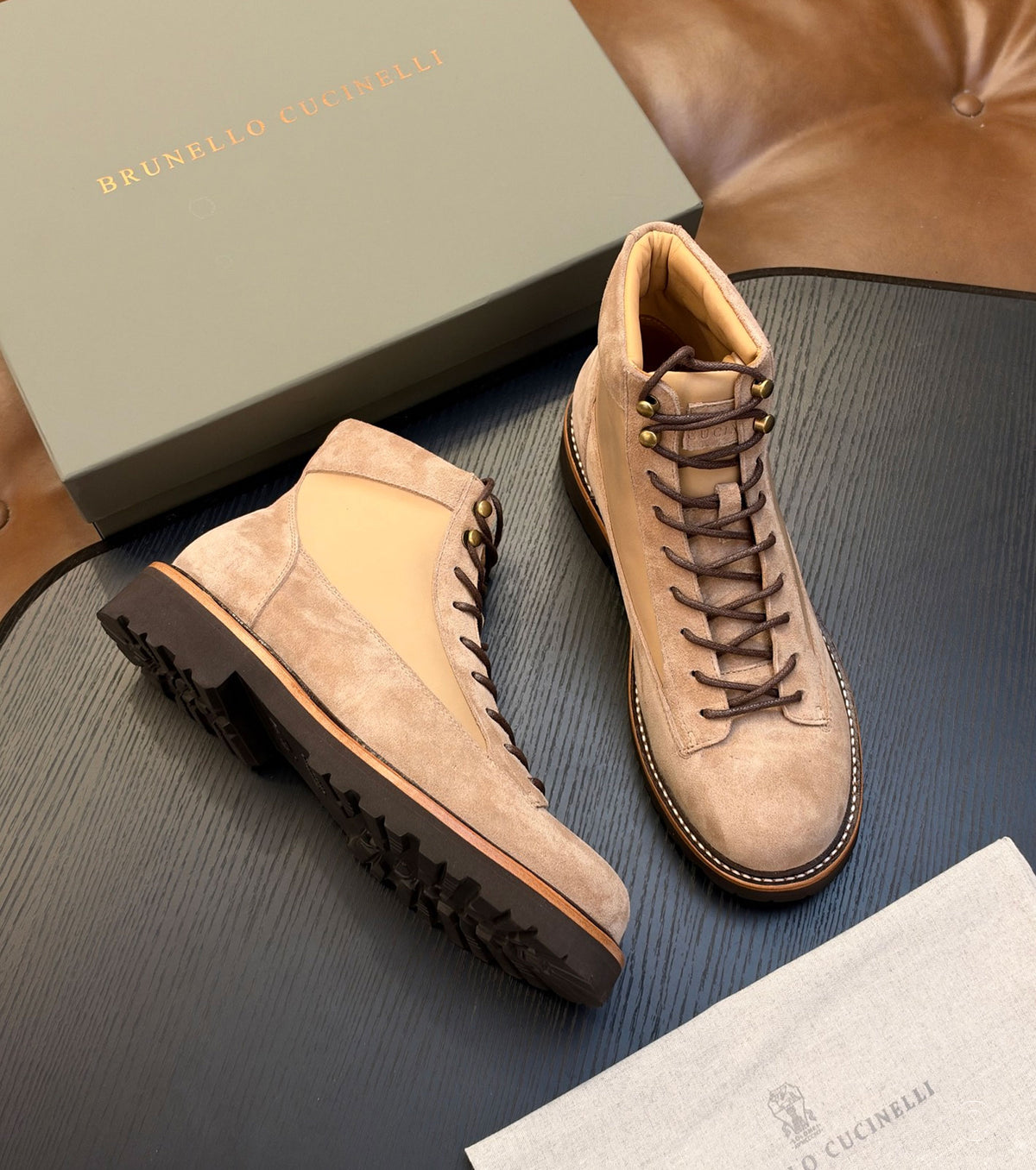 Suede urban outdoor boots