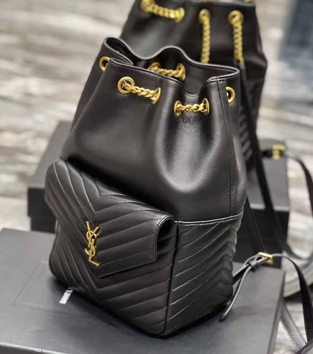 Joe leather backpack