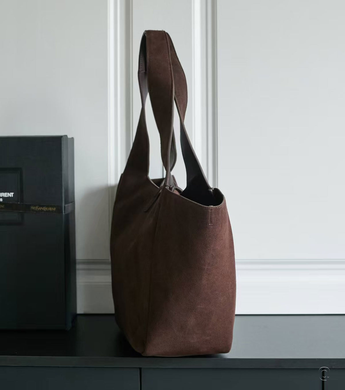 LE 5 À 7 BEA in suede