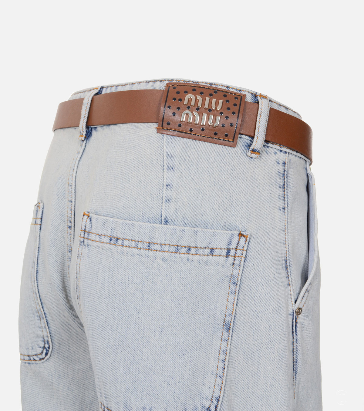 Women's Wide-Leg Jeans